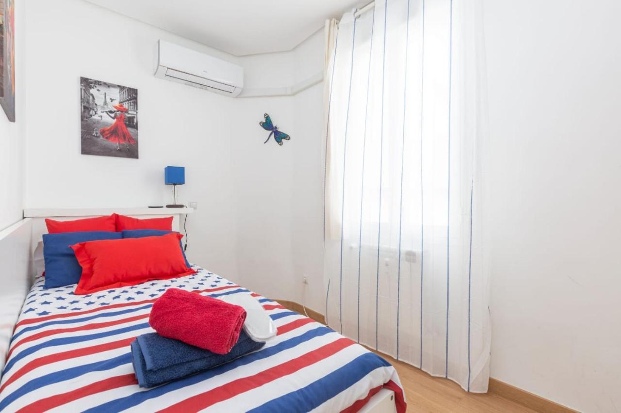 מדריד Apartamento Atico Las Letras - Alojamiento De Temporada מראה חיצוני תמונה
